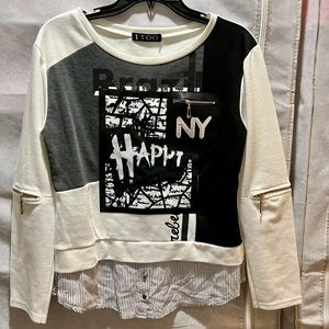 ITOO top with front pocket with zipper on sleeves